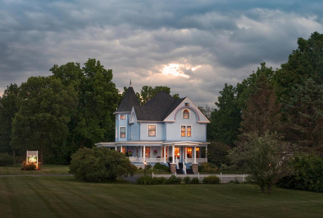 Castle In The Country Bed & Breakfast Inn Allegan Exterior foto